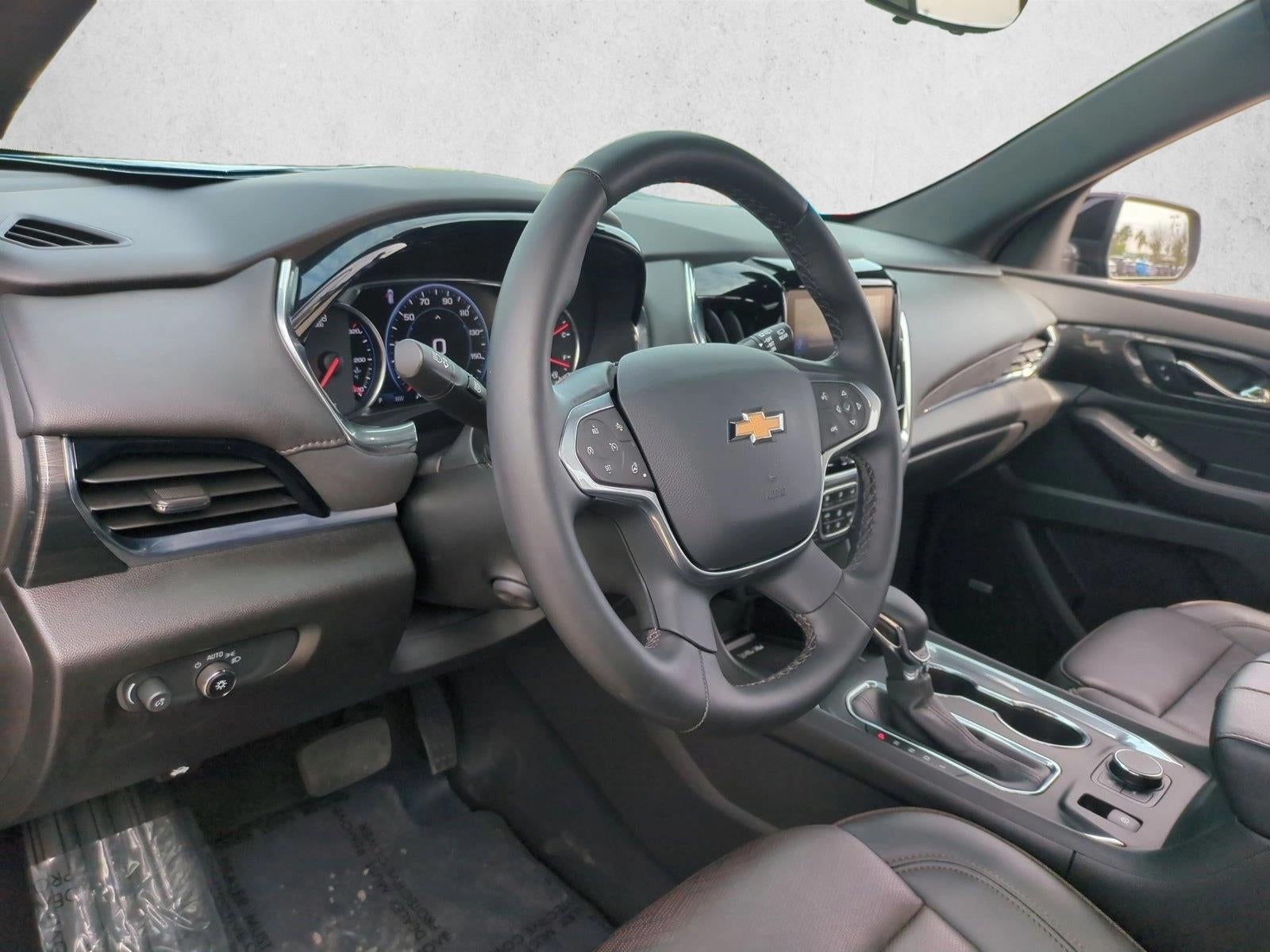 2023 Chevrolet Traverse FWD 2LZ