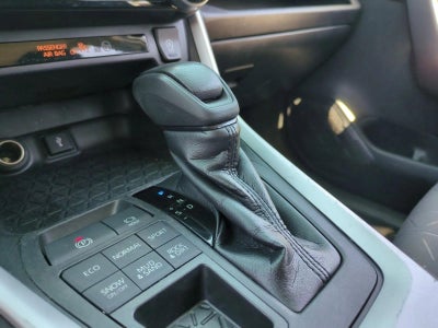 2020 Toyota RAV4 XLE AWD (Natl)