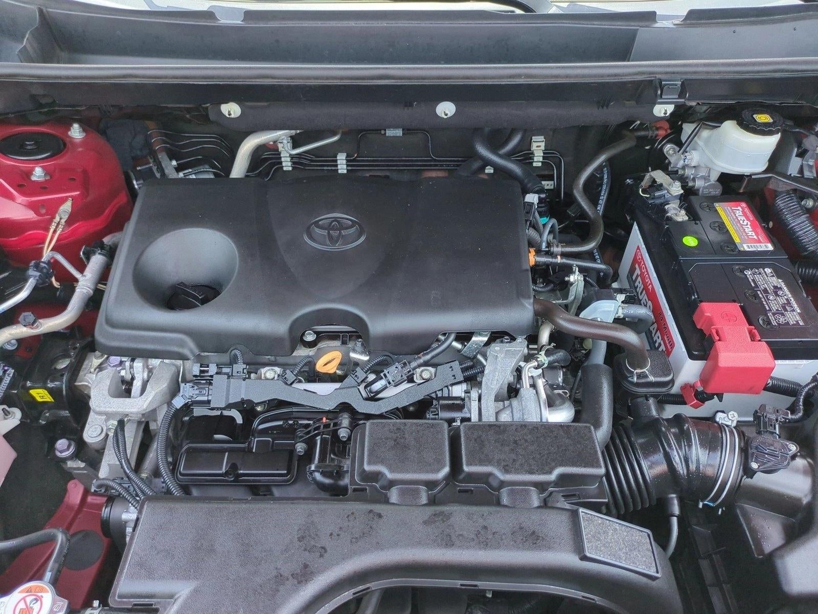 2021 Toyota RAV4 XLE FWD (GS)