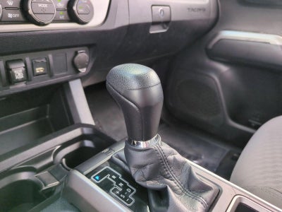 2022 Toyota Tacoma 2WD 2WD SR5 Double Cab 5' Bed V6 AT (GS)