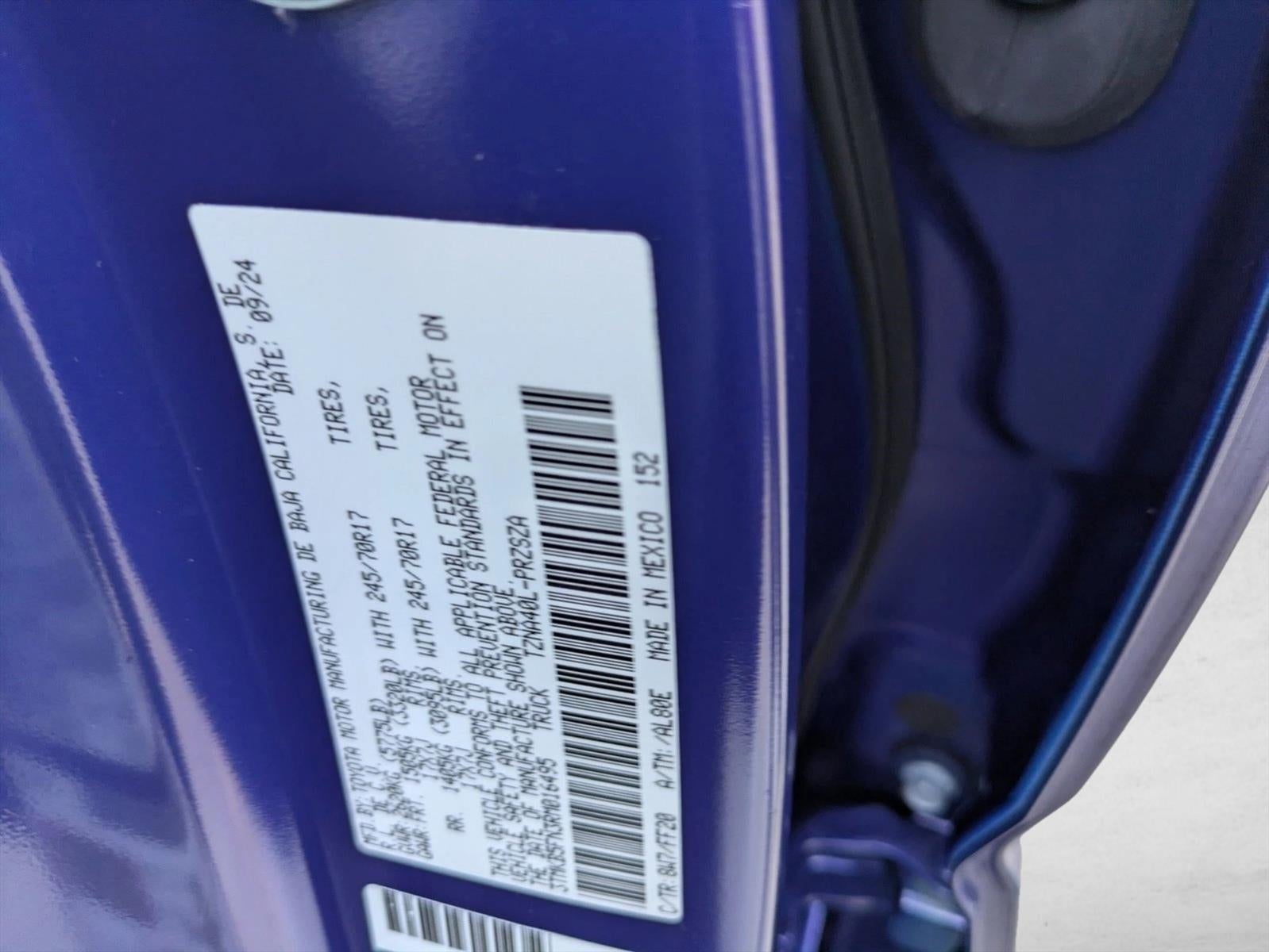 2024 Toyota Tacoma 2WD 2WD SR5 Double Cab 5' Bed AT (Natl)