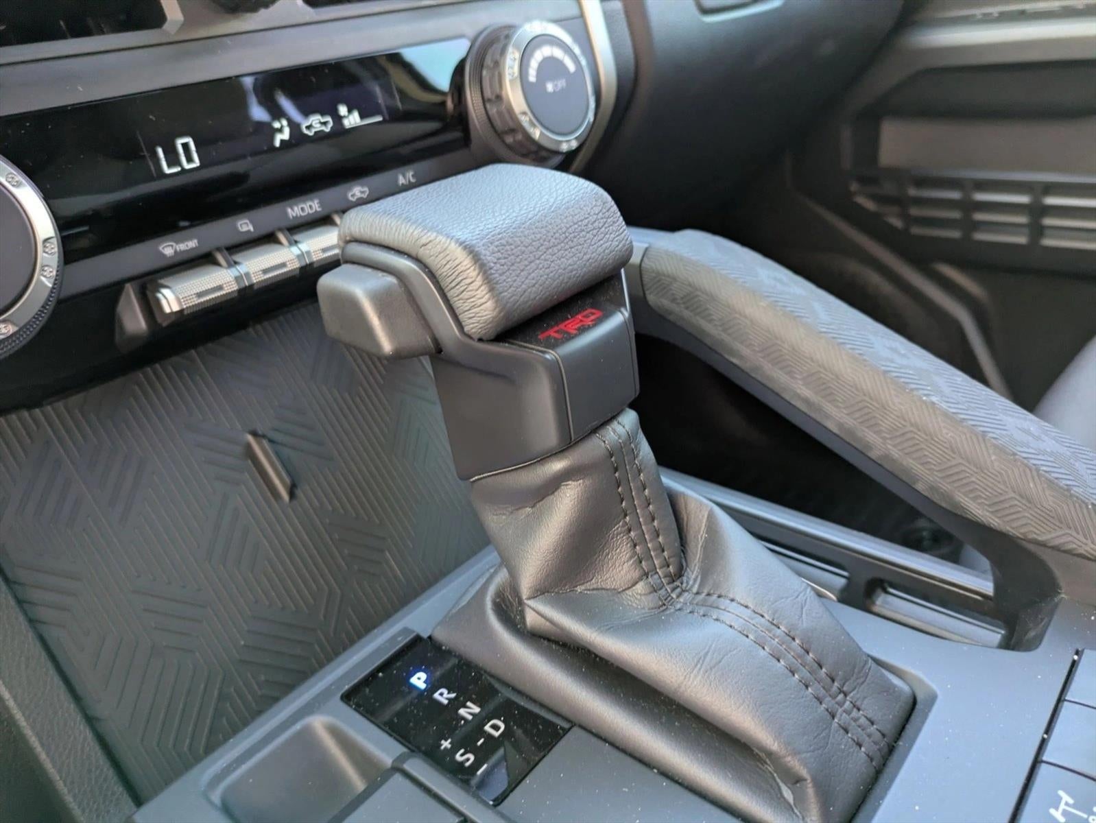 2025 Toyota Tacoma 4WD 4WD TRD Off Road Hybrid Double Cab 5' Bed AT (Natl)