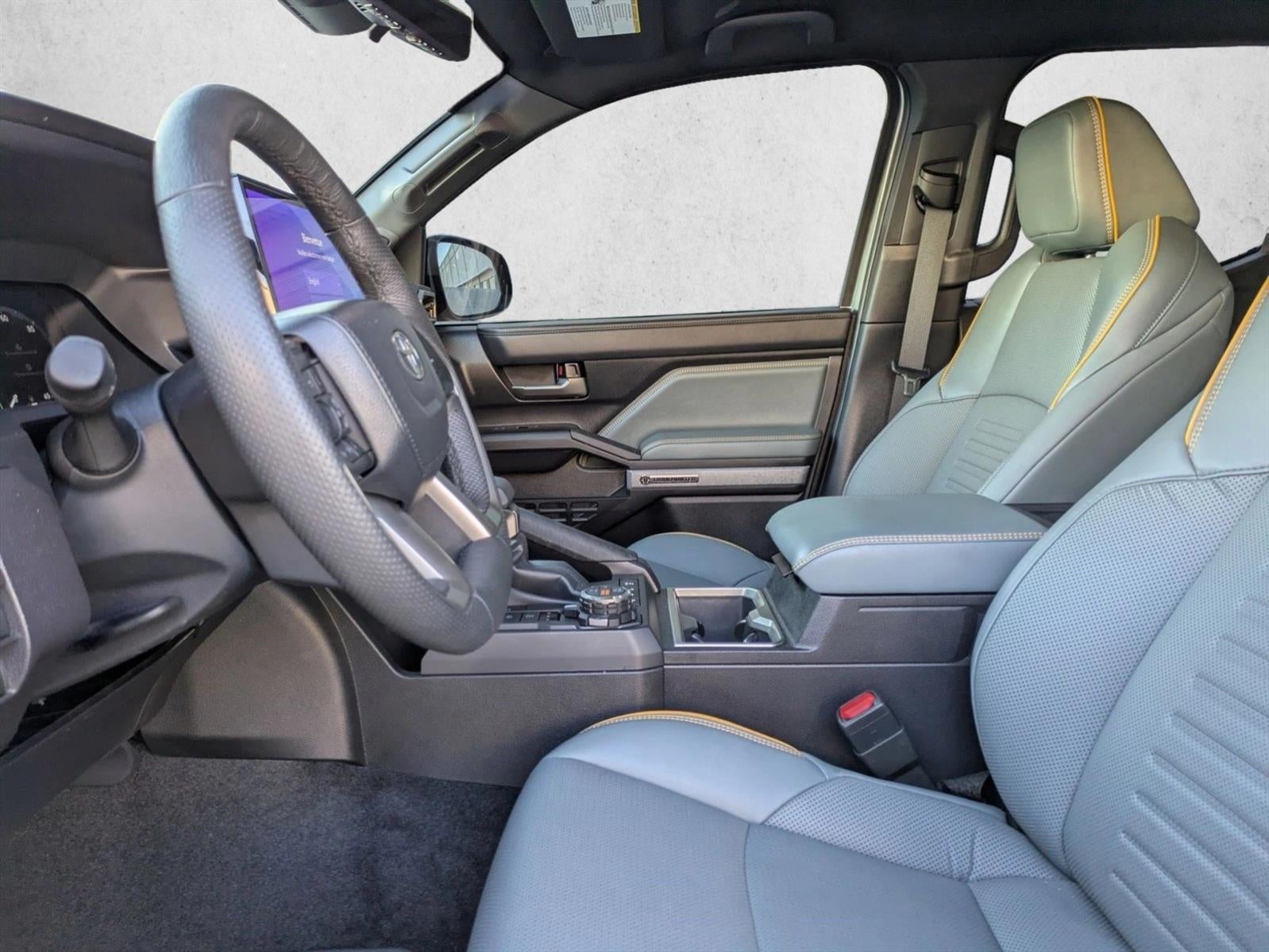 2024 Toyota Tacoma 4WD 4WD Trailhunter Hybrid Double Cab 5' Bed AT (Natl)