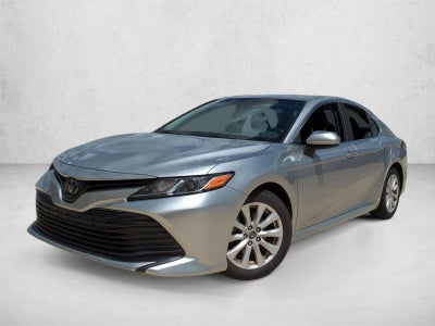 2018 Toyota Camry LE Auto (Natl)