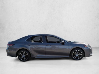 2019 Toyota Camry SE Auto (Natl)