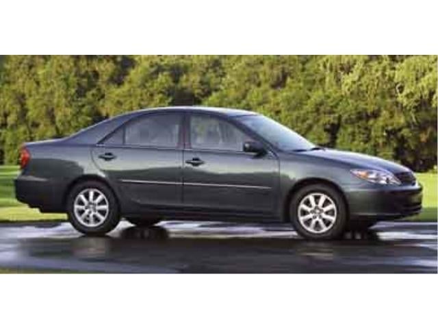 2004 Toyota Camry XLE