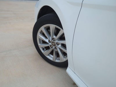 2023 Toyota Camry LE Auto (SE)