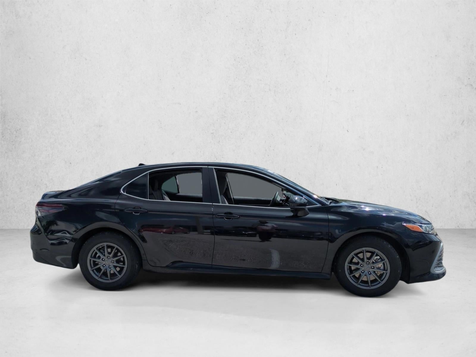 2023 Toyota Camry Hybrid LE CVT (Natl)
