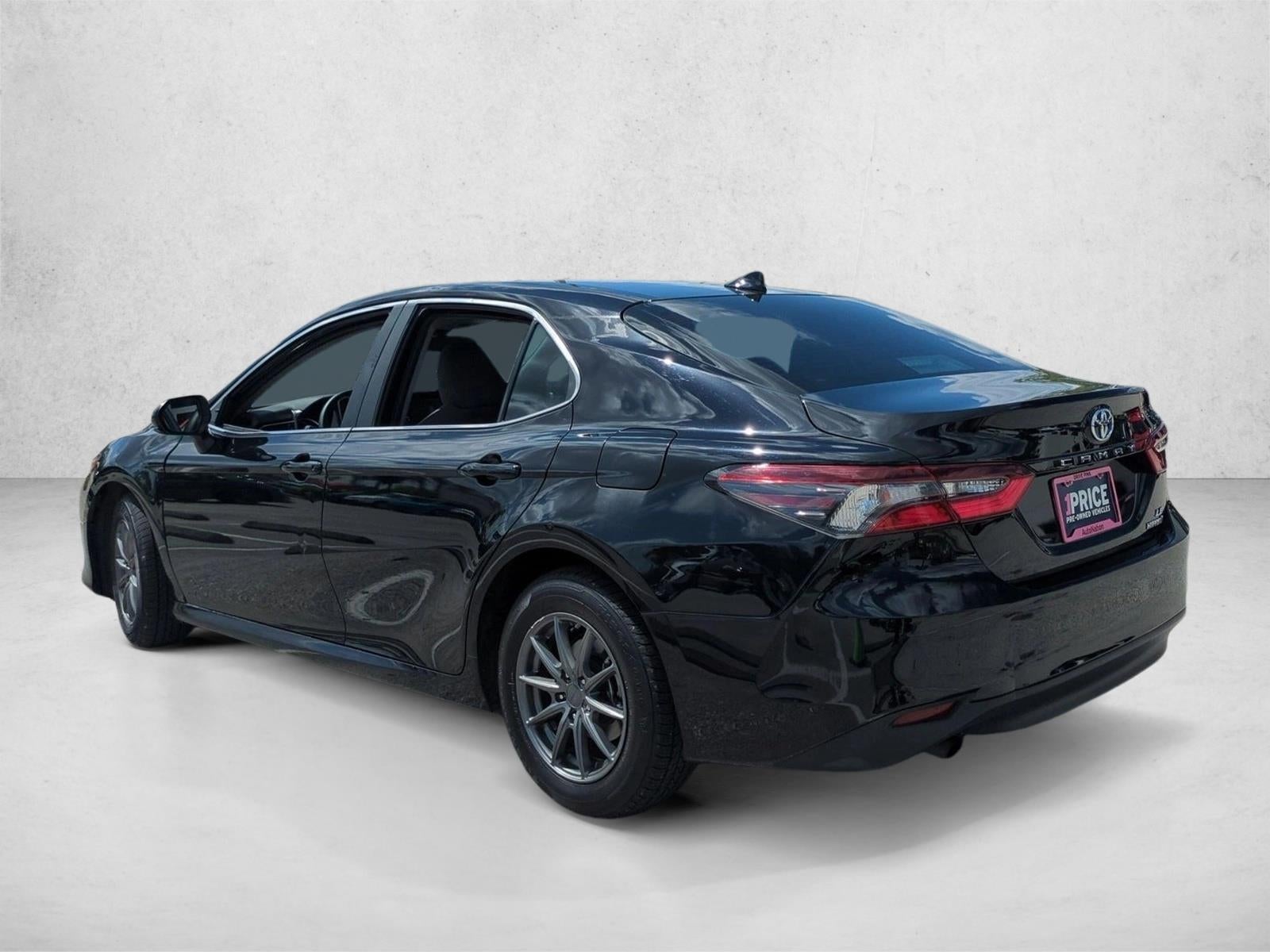 2023 Toyota Camry Hybrid LE CVT (Natl)
