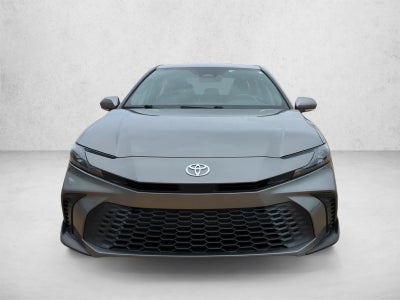 2025 Toyota Camry SE (SE)
