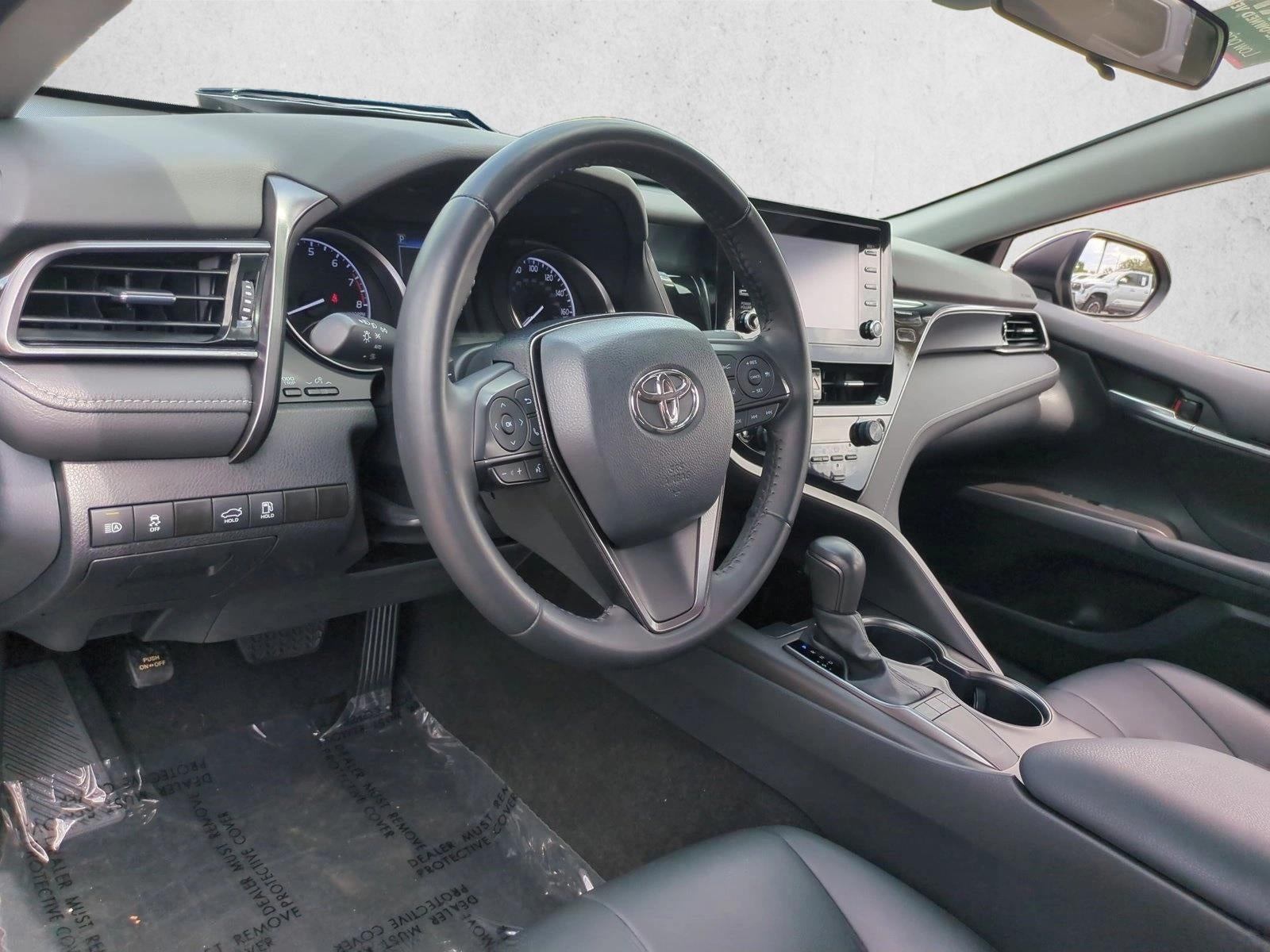2023 Toyota Camry SE Auto (SE)