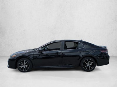 2023 Toyota Camry SE Auto (SE)
