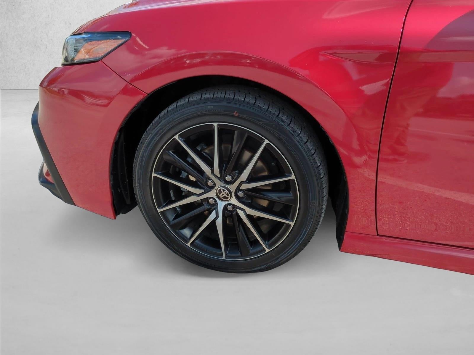 2024 Toyota Camry SE Auto (SE)
