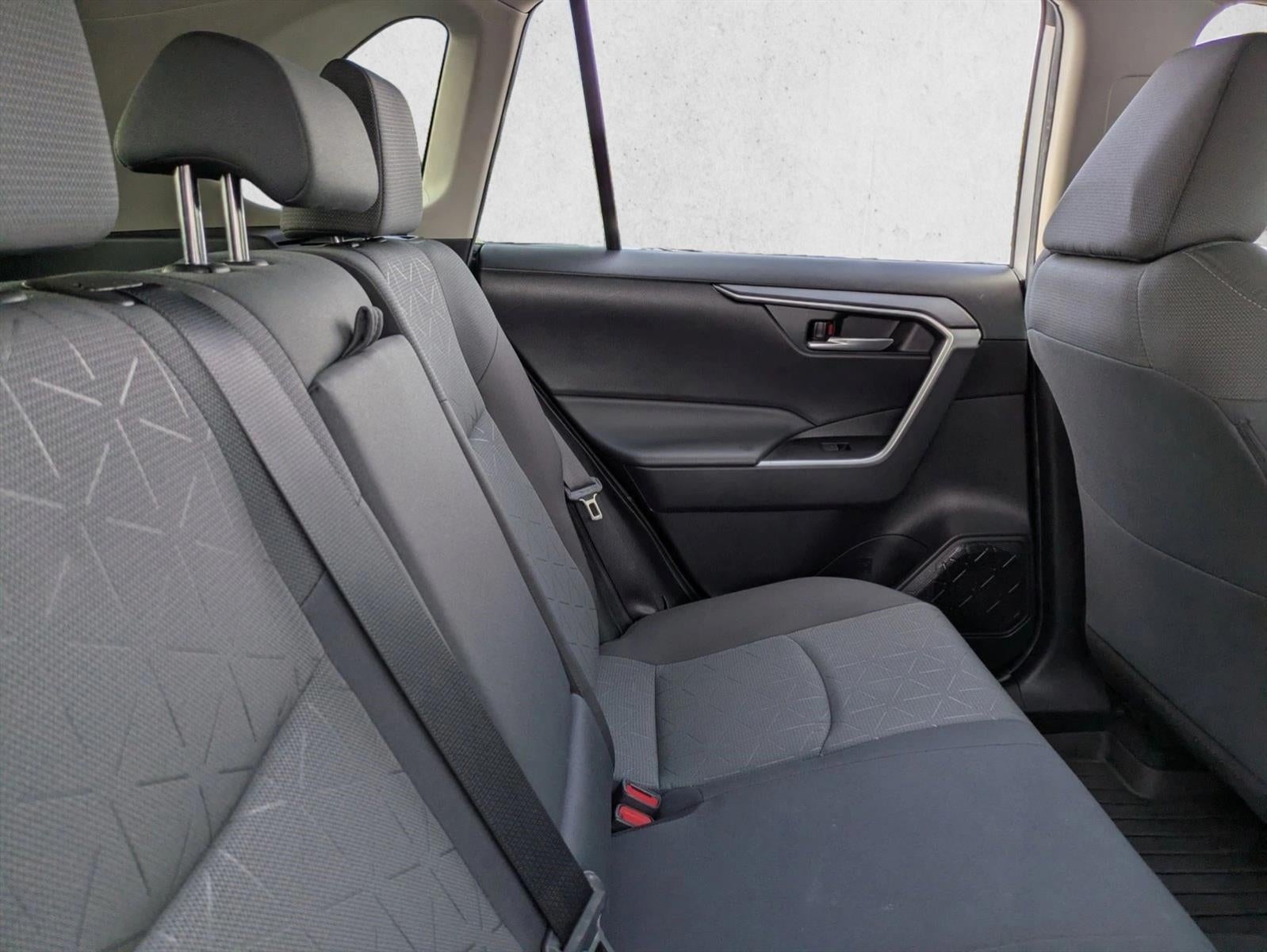 2024 Toyota RAV4 Hybrid XLE AWD (Natl)