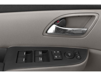 2015 Honda Odyssey Touring Elite with DVD Rear Entertainment System and Navigation