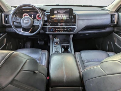 2023 Nissan Pathfinder Platinum 4WD