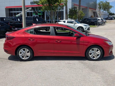 2019 Hyundai ELANTRA SEL Auto