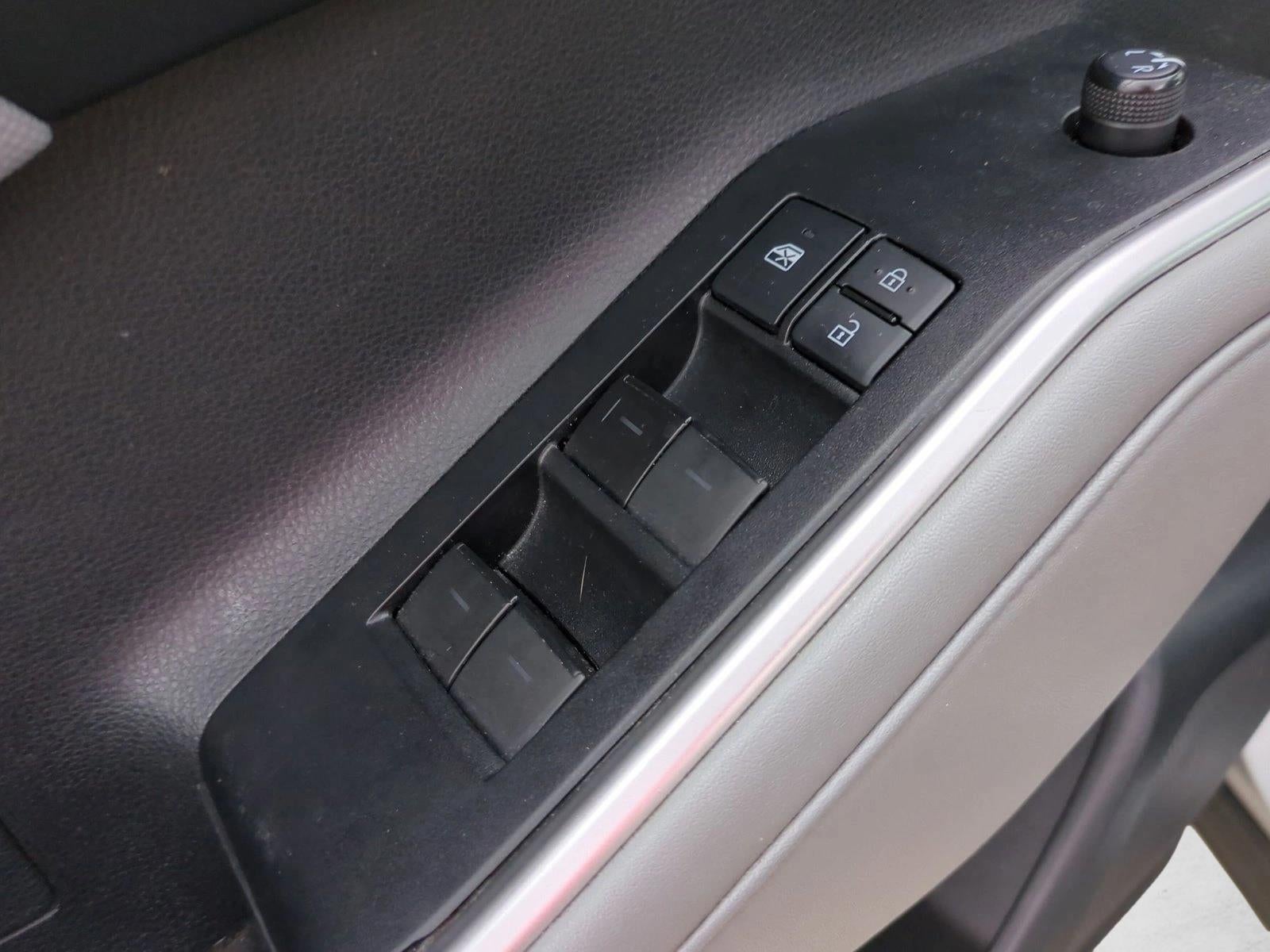 2020 Toyota Highlander L FWD (Natl)