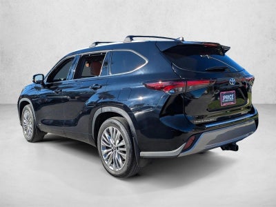 2024 Toyota Highlander Hybrid Platinum AWD (Natl)