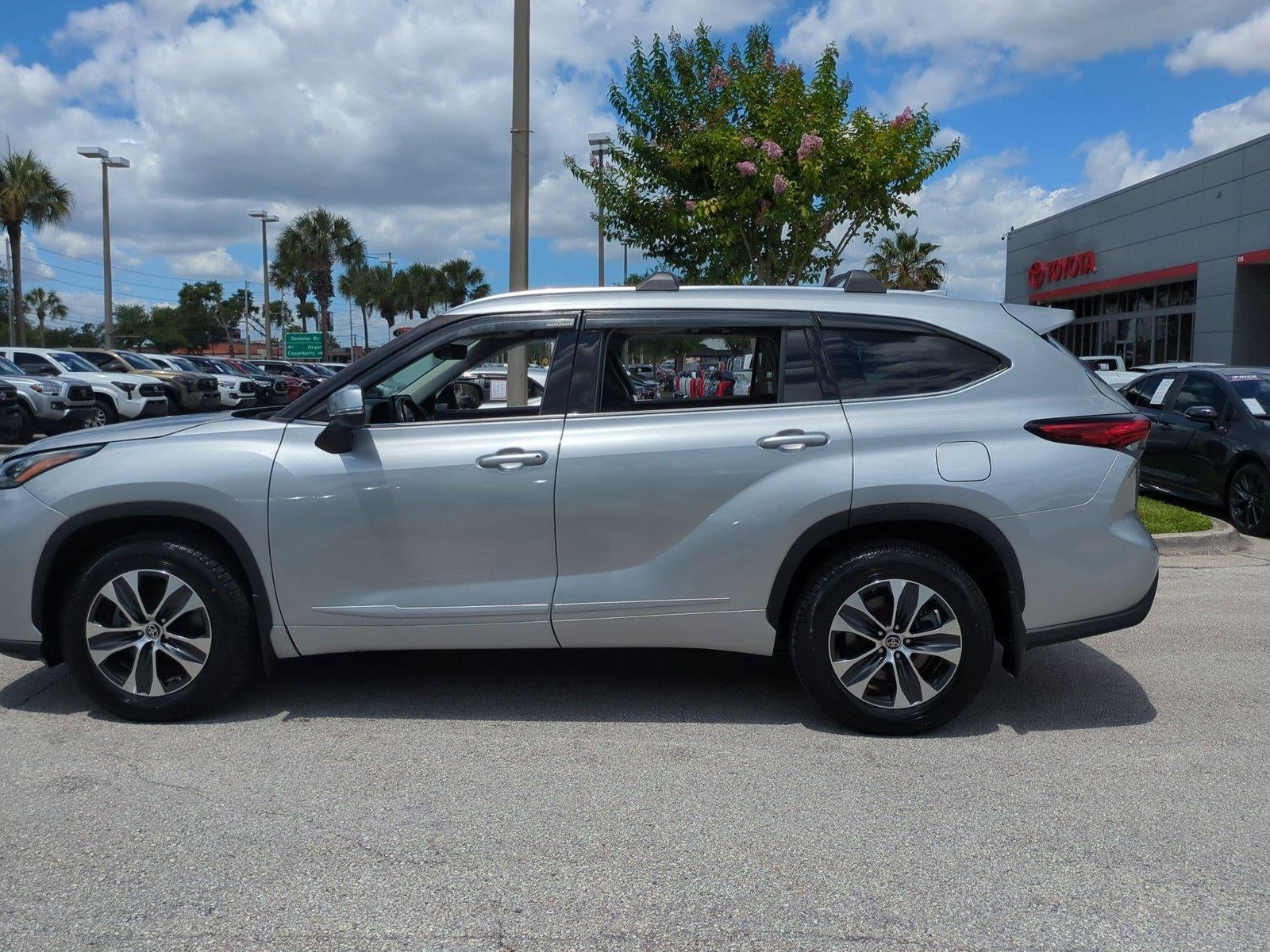 2020 Toyota Highlander XLE AWD (Natl)