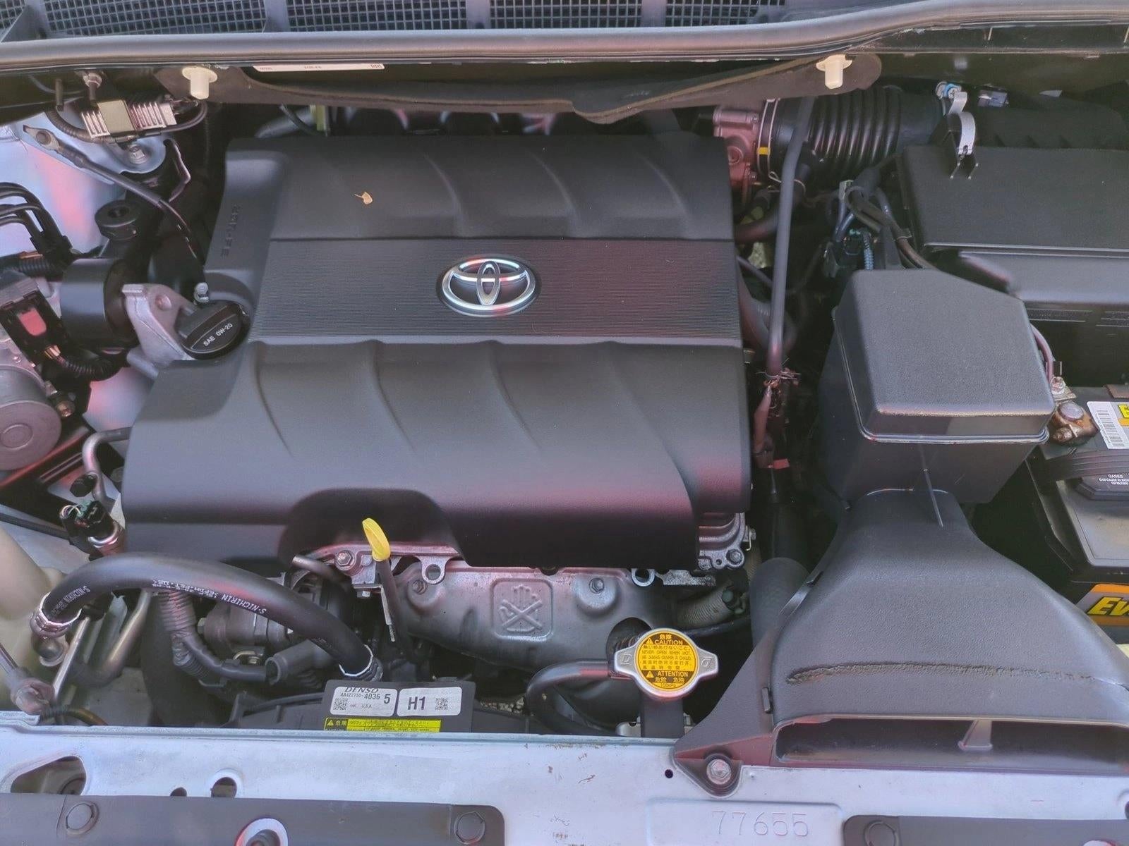 2015 Toyota Sienna 5dr 8-Pass Van LE FWD (Natl)