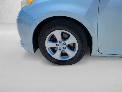 2015 Toyota Sienna 5dr 8-Pass Van LE FWD (Natl)
