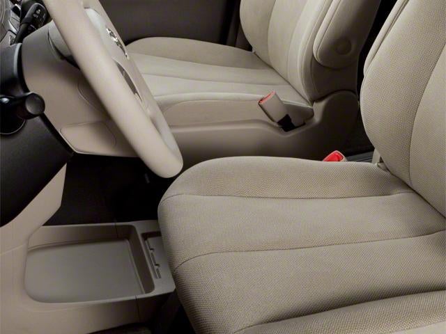 2011 Toyota Sienna 5dr 8-Pass Van V6 LE FWD (Natl)