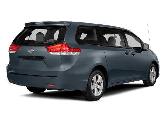 2014 Toyota Sienna 5dr 8-Pass Van V6 LE FWD (Natl)