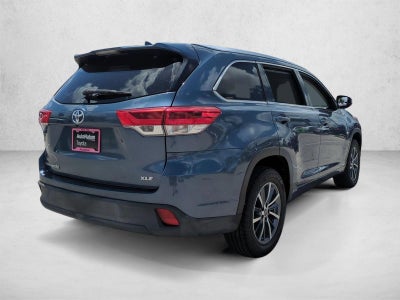 2017 Toyota Highlander XLE V6 FWD (Natl)
