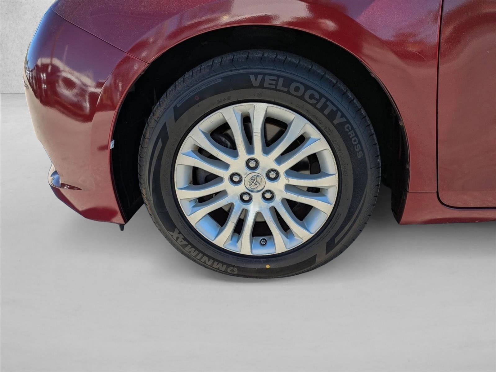 2015 Toyota Sienna 5dr 8-Pass Van XLE FWD (Natl)