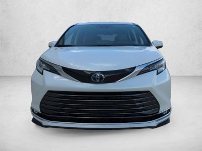 2024 Toyota Sienna Limited FWD 7-Passenger (Natl)
