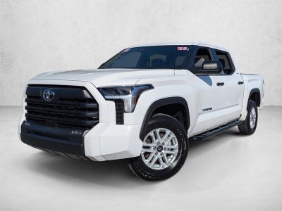 2025 Toyota Tundra 4WD 4WD SR5 CrewMax 5.5' Bed (SE)
