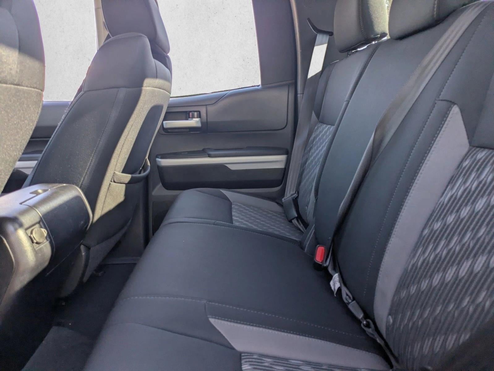 2019 Toyota Tundra 2WD 2WD SR5 Double Cab 6.5' Bed 5.7L (Natl)