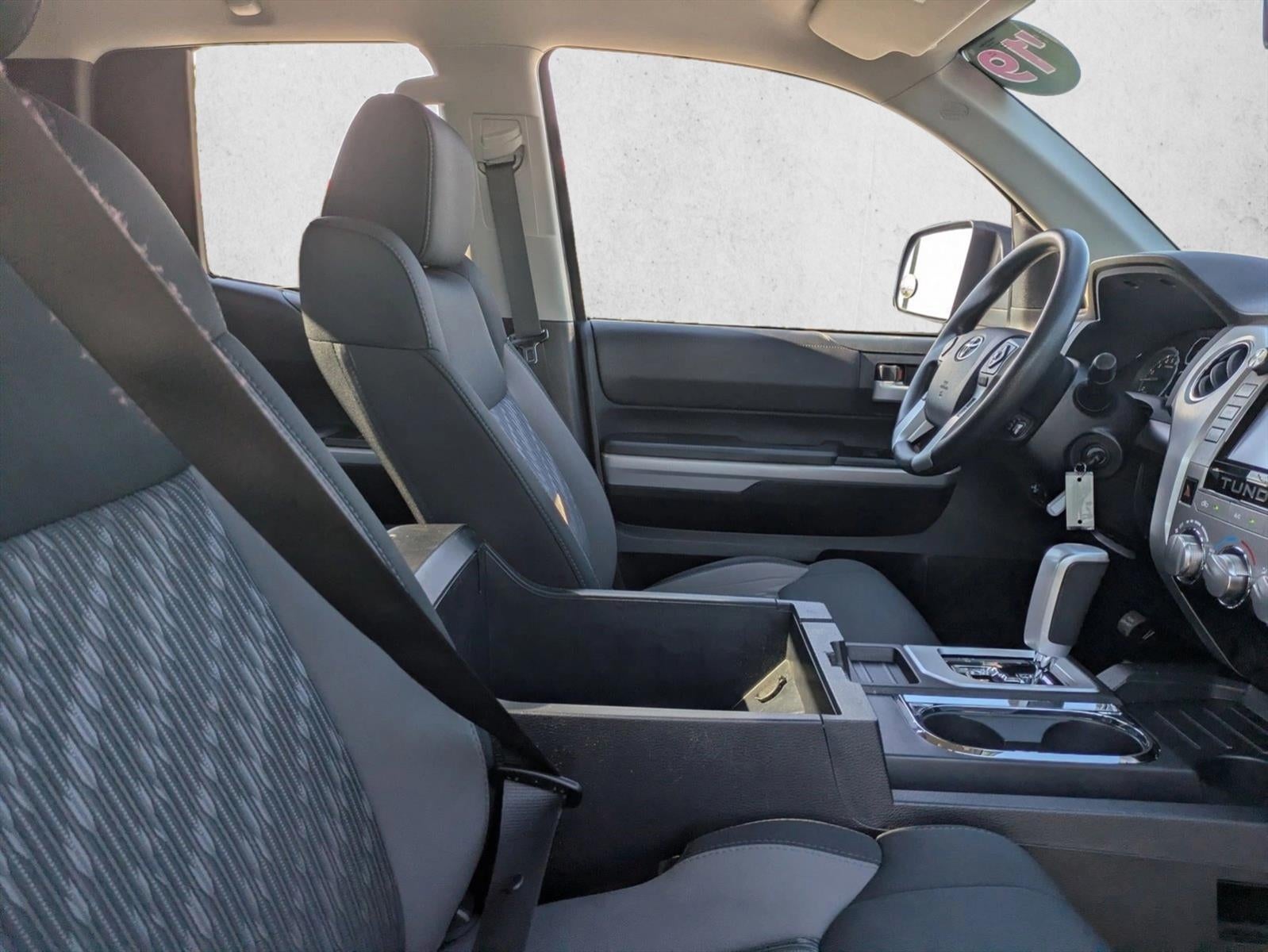 2019 Toyota Tundra 2WD 2WD SR5 Double Cab 6.5' Bed 5.7L (Natl)