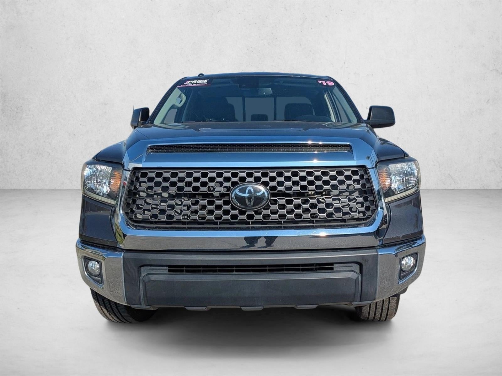2019 Toyota Tundra 2WD 2WD SR5 Double Cab 6.5' Bed 5.7L (Natl)