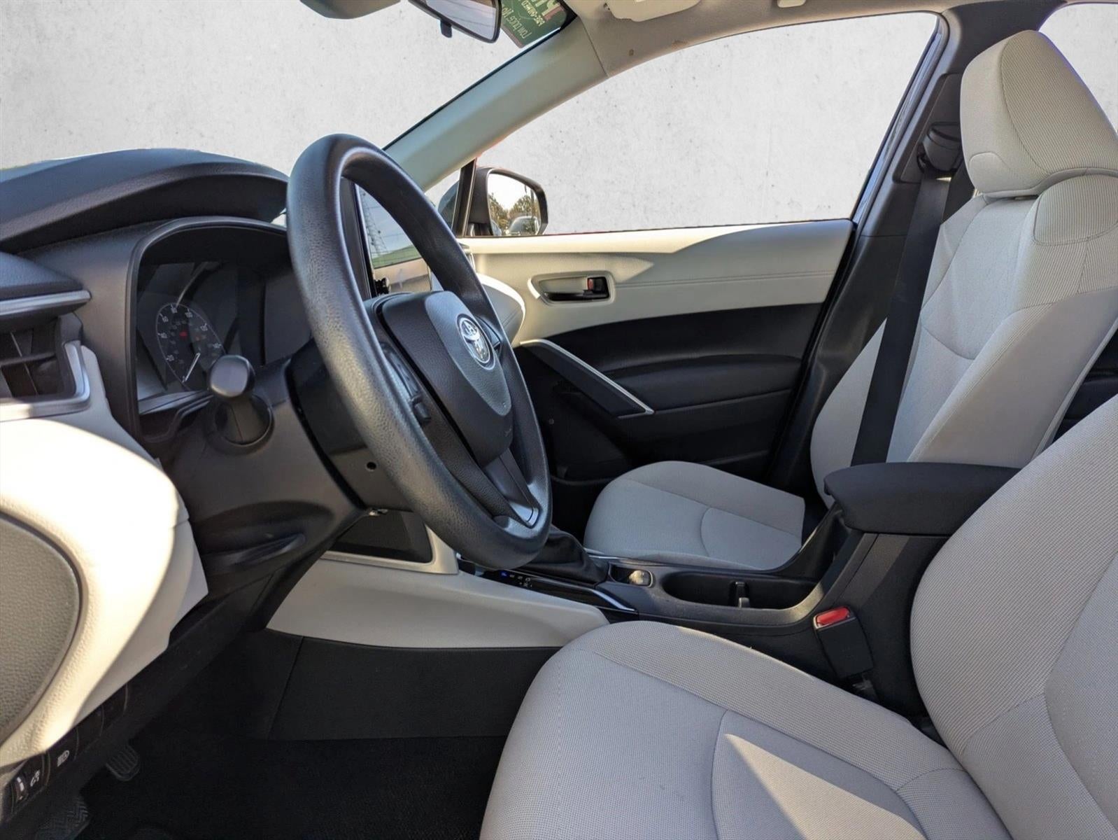 2024 Toyota Corolla Cross L 4WD (Natl)