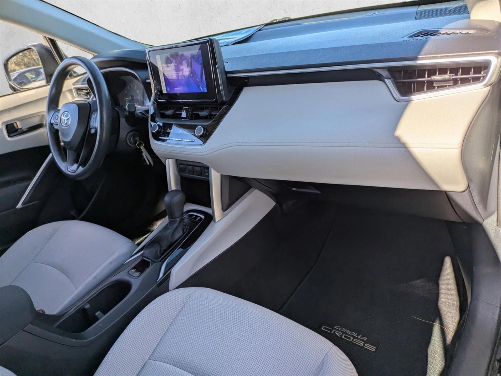 2024 Toyota Corolla Cross L 4WD (Natl)