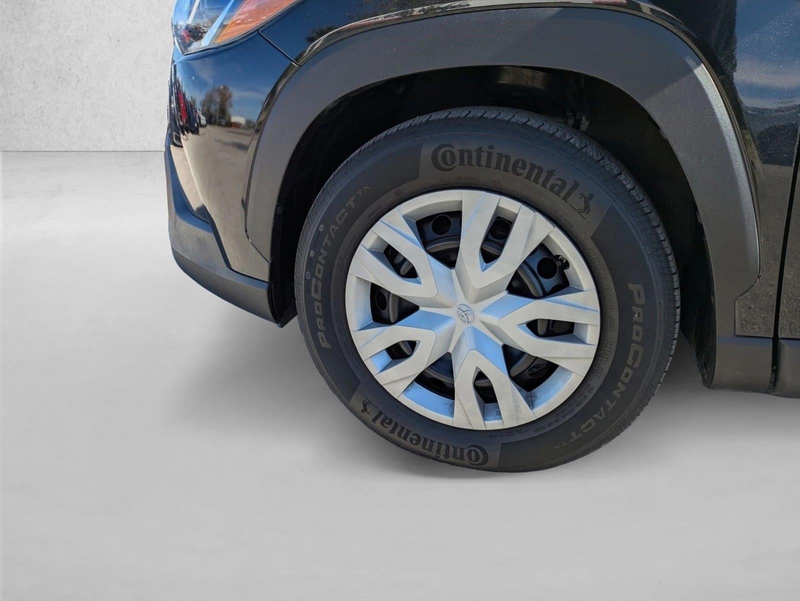 2024 Toyota Corolla Cross L 4WD (Natl)