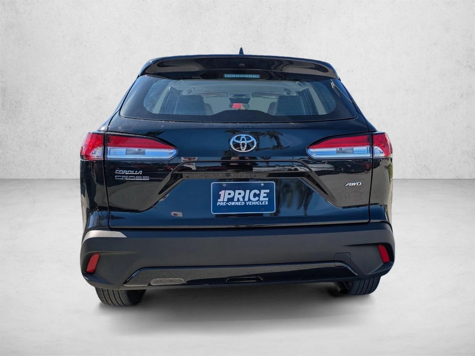 2024 Toyota Corolla Cross L 4WD (Natl)