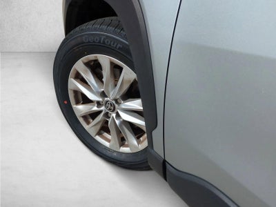2022 Toyota Corolla Cross LE 2WD (Natl)