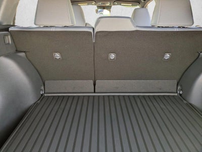 2026 Toyota Corolla Cross Hybrid SE 4WD (Natl)