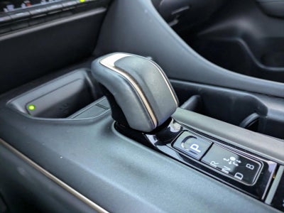 2023 Toyota Crown Limited AWD (Natl)