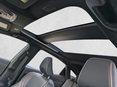 2023 Toyota Crown Limited AWD (Natl)