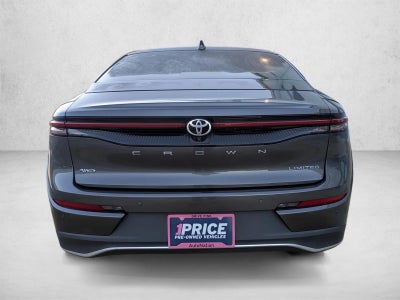 2023 Toyota Crown Limited AWD (Natl)