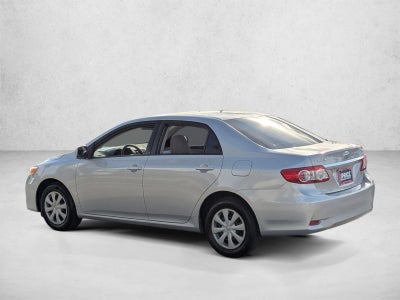 2011 Toyota Corolla 4dr Sdn Auto LE (Natl)