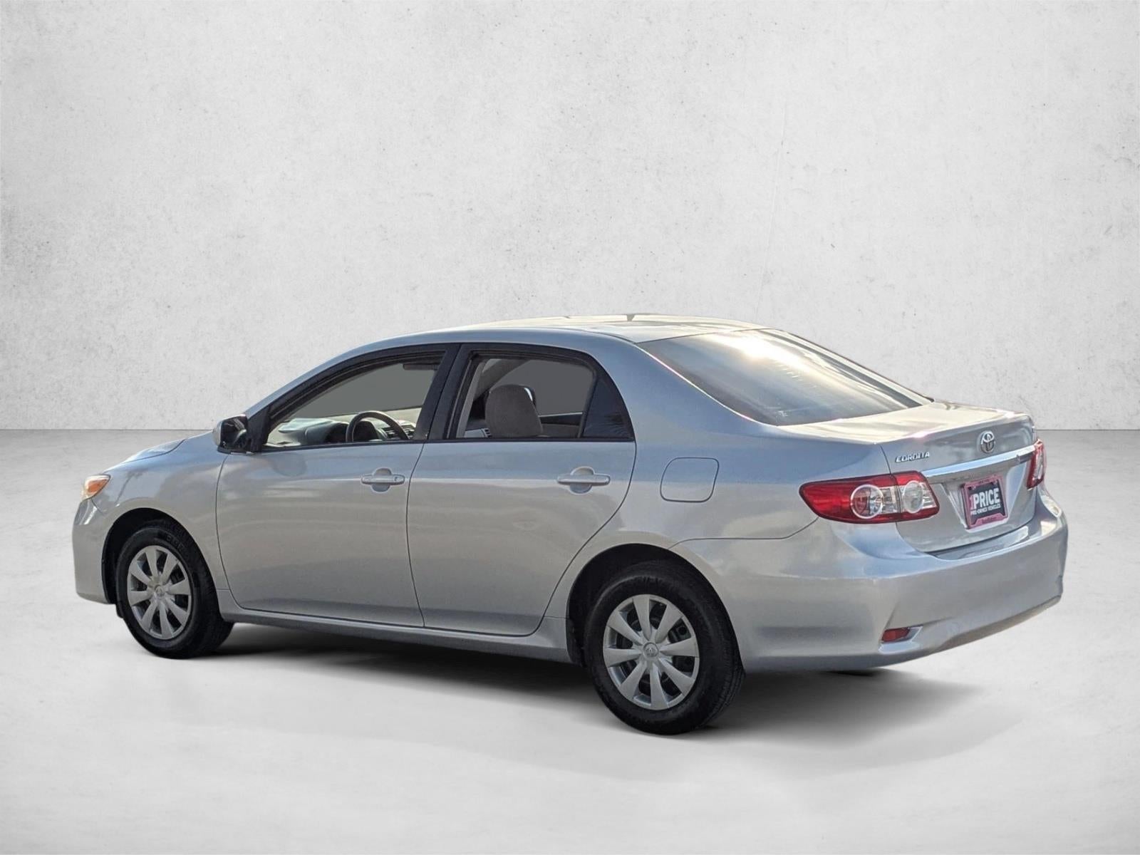 2011 Toyota Corolla 4dr Sdn Auto LE (Natl)
