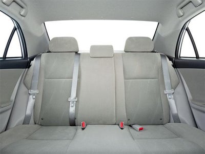 2011 Toyota Corolla 4dr Sdn Auto LE (Natl)