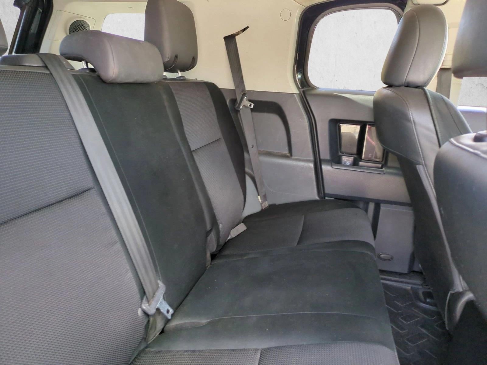2012 Toyota FJ Cruiser 4WD 4dr Auto (Natl)