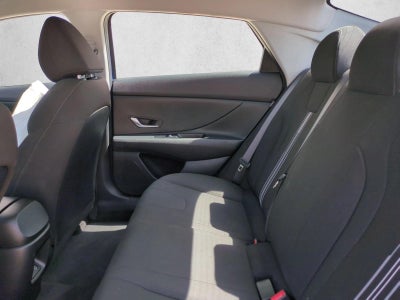 2024 Hyundai ELANTRA SEL IVT