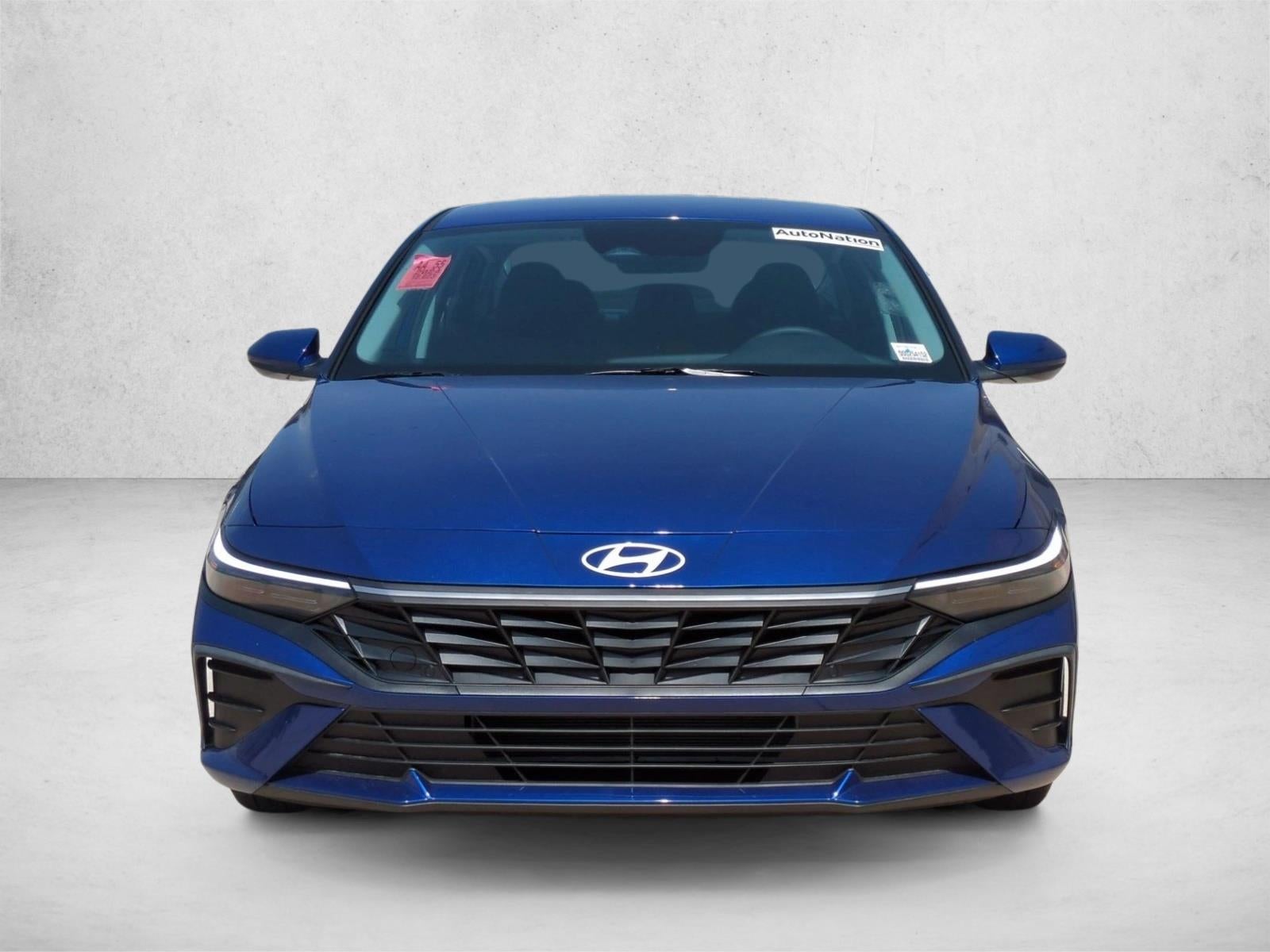 2024 Hyundai ELANTRA SEL IVT